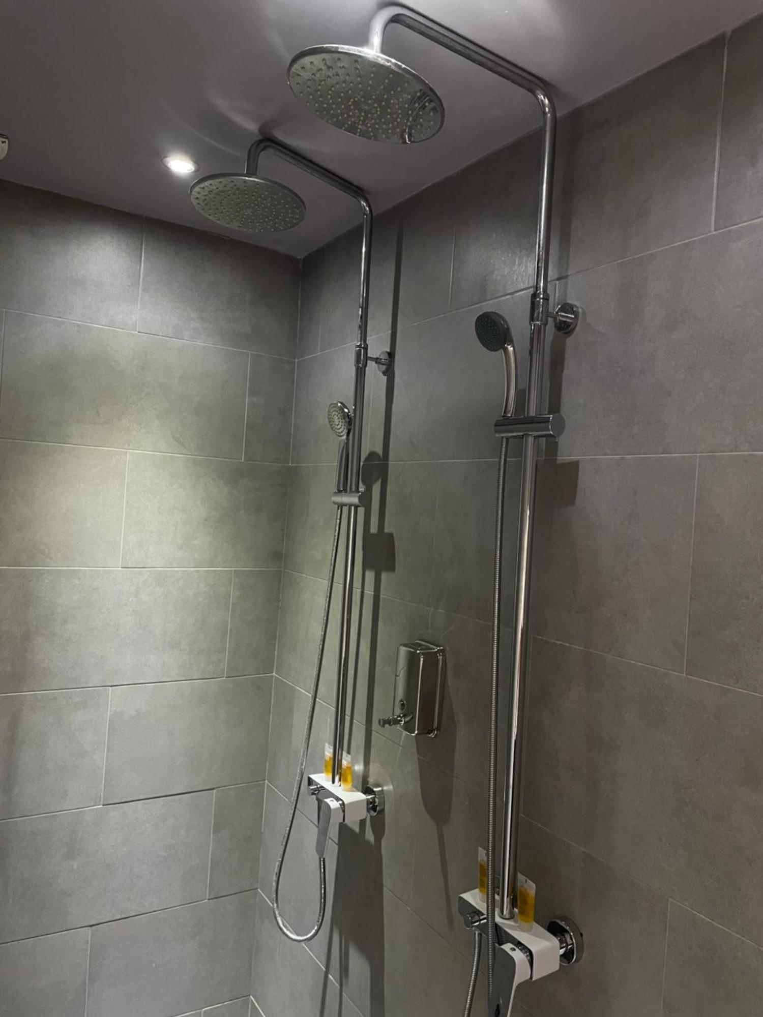 Avangarda Suites Belgrad Exteriör bild